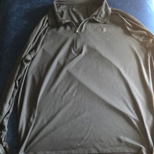 Under Armour Dry fit pullover